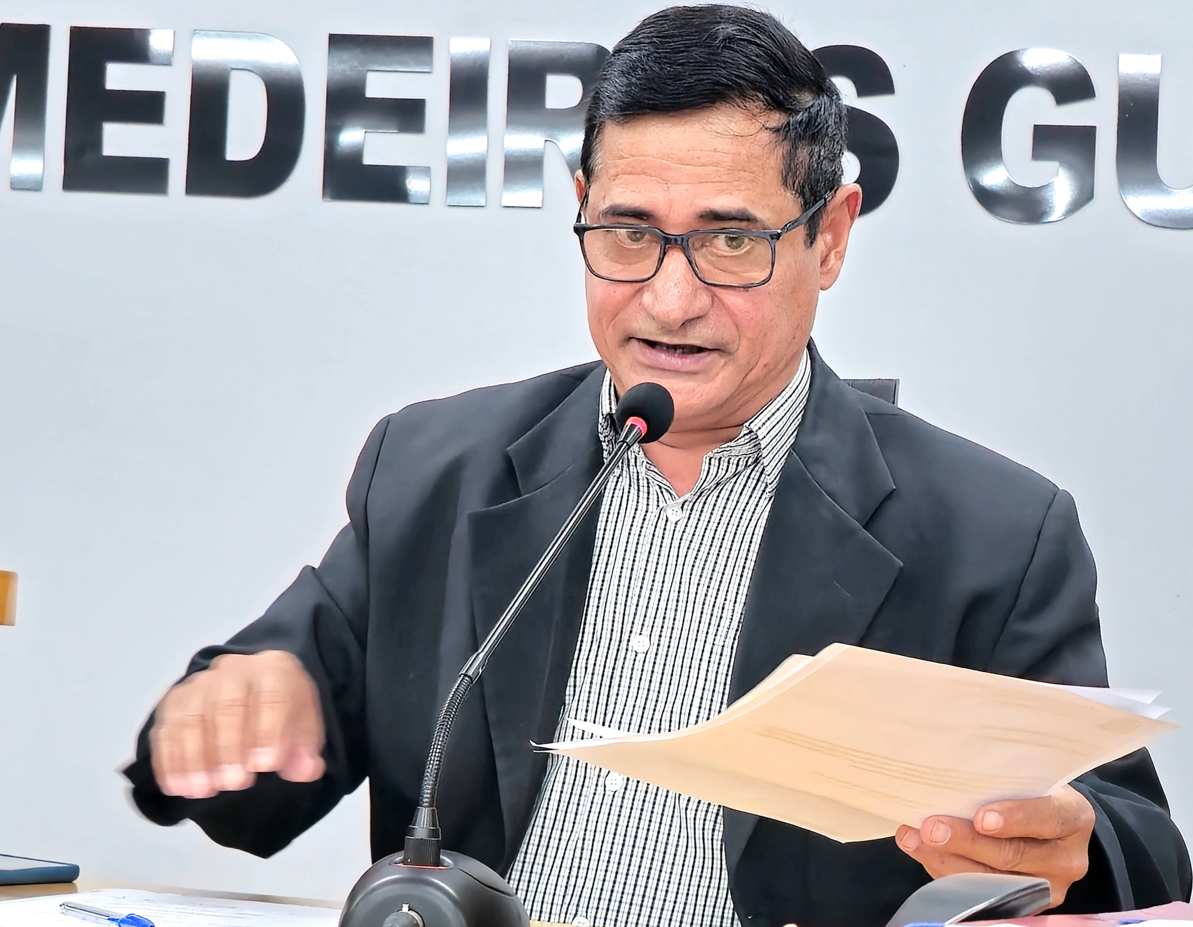 Vereador busca regulamentação do piso salarial a profissionais da enfermagem