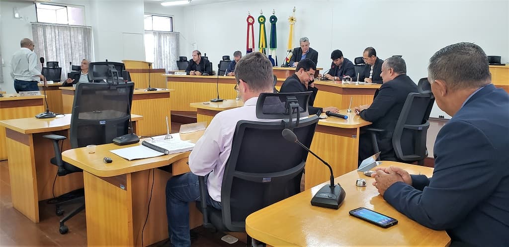 Evander renuncia presidência e Câmara de Corumbá convoca nova eleição