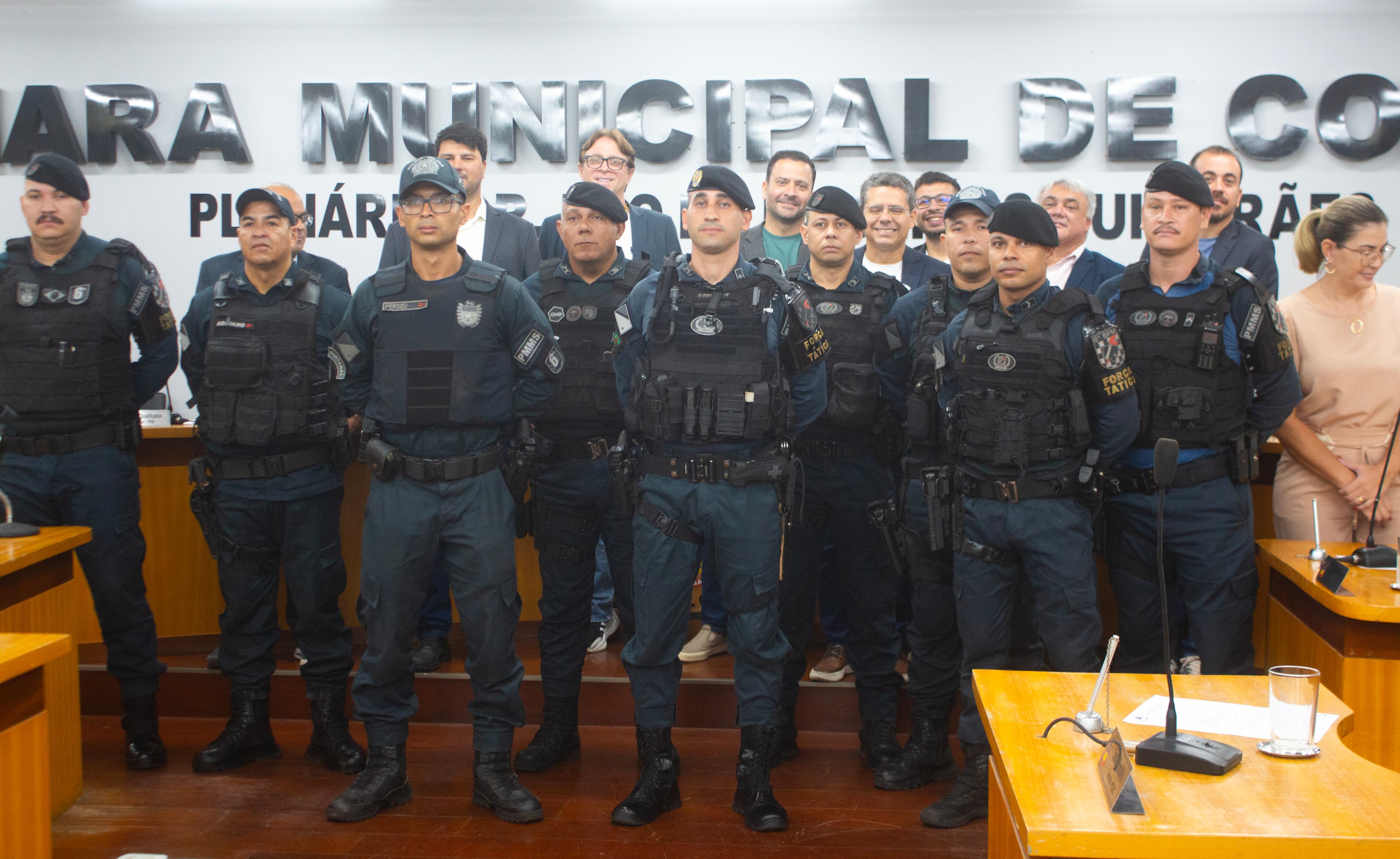 Policiais militares são homenageados na Câmara por ações de combate ao tráfico