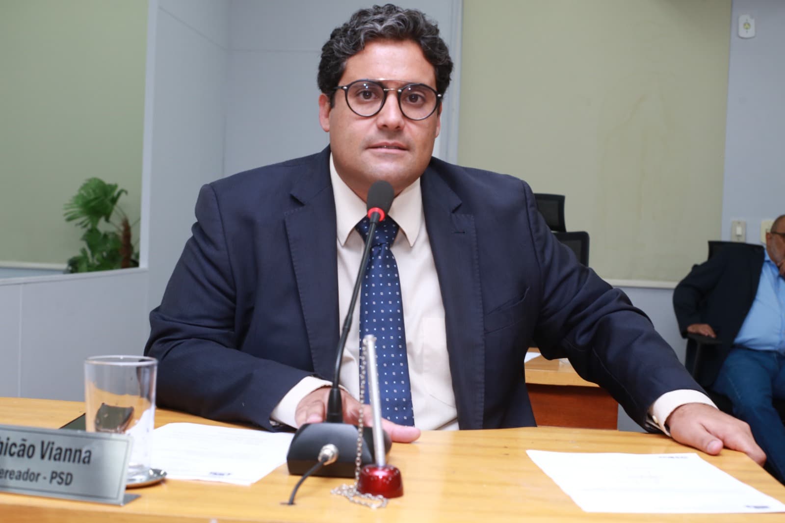 Na Câmara, vereador sugere uso de vans como meio alternativo de transporte coletivo