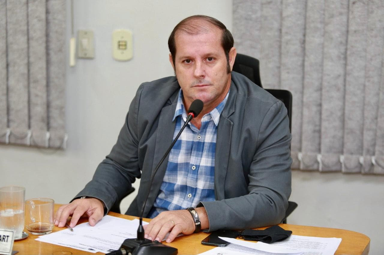 Na Câmara, vereador pede pavimentação e outros serviços na parte alta da cidade