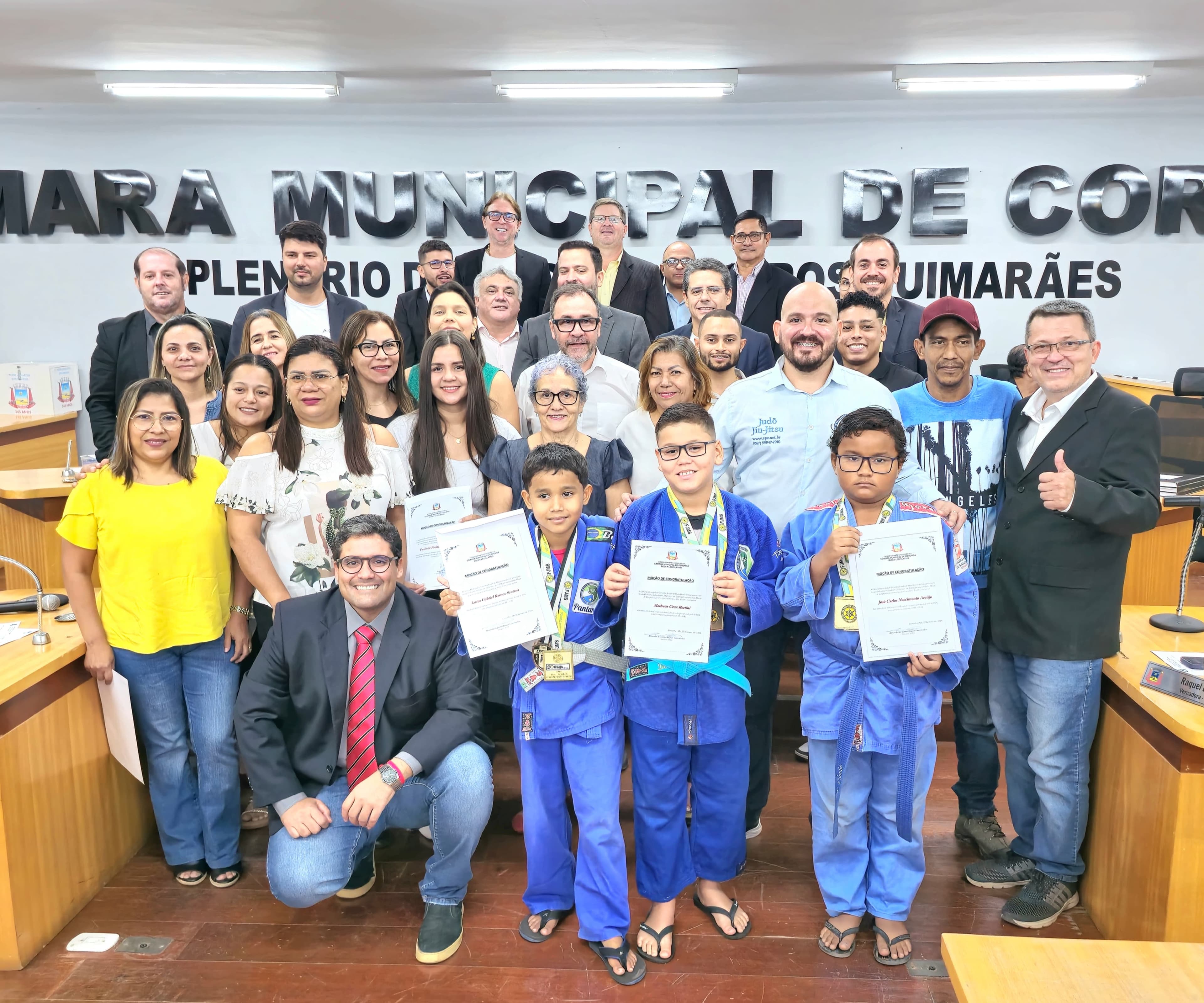 Câmara homenageia equipe do “Melhor em Casa”, judocas e artistas corumbaenses