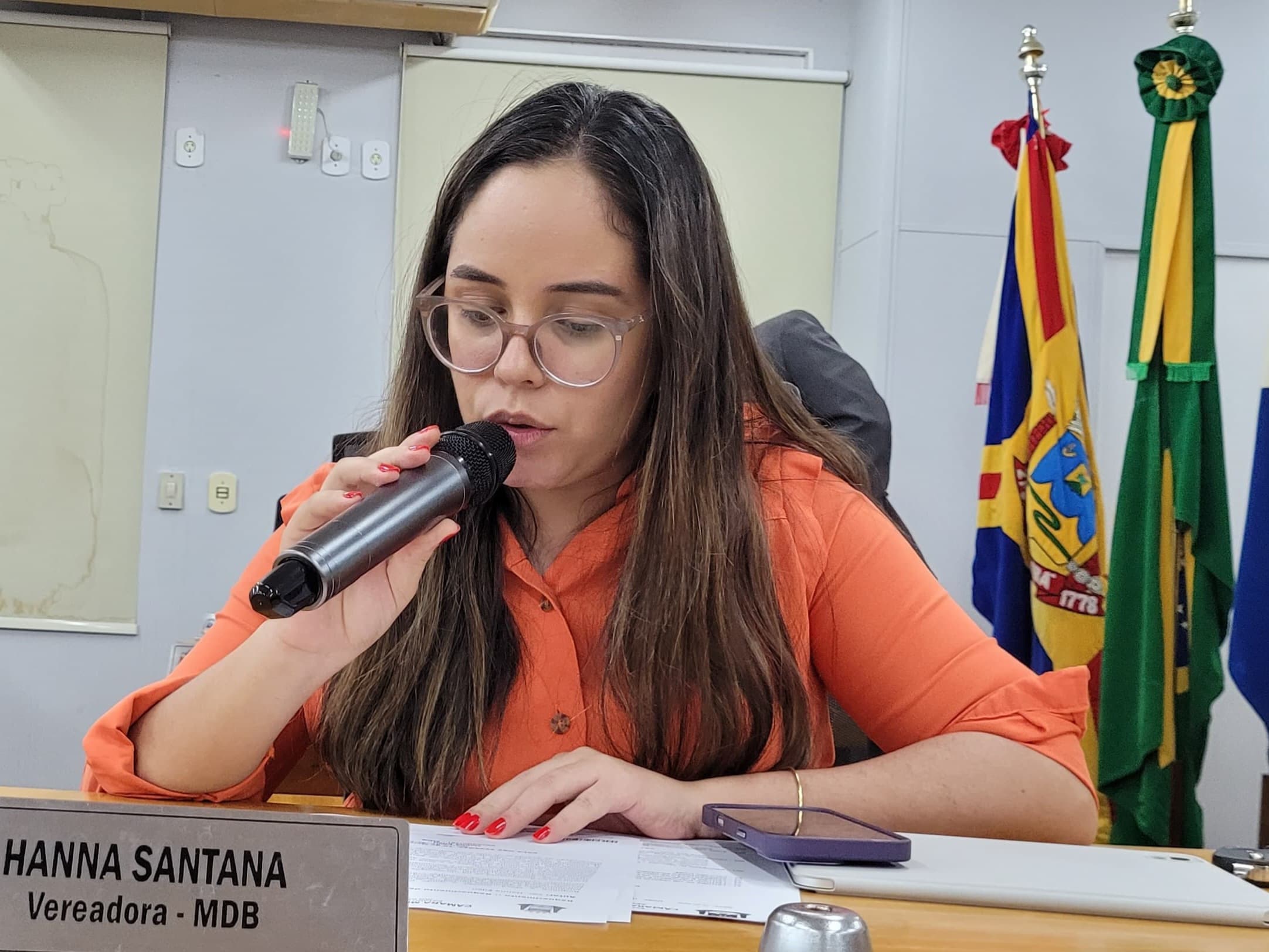 Hanna solicita manutenção do sistema de drenagem pluvial na região do Cravo Vermelho