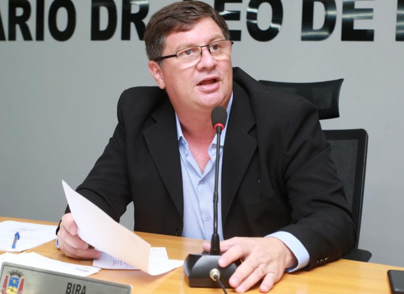 Vereador pede limpeza em pontos da cidade para eliminar focos de proliferação do Aedes aegypti