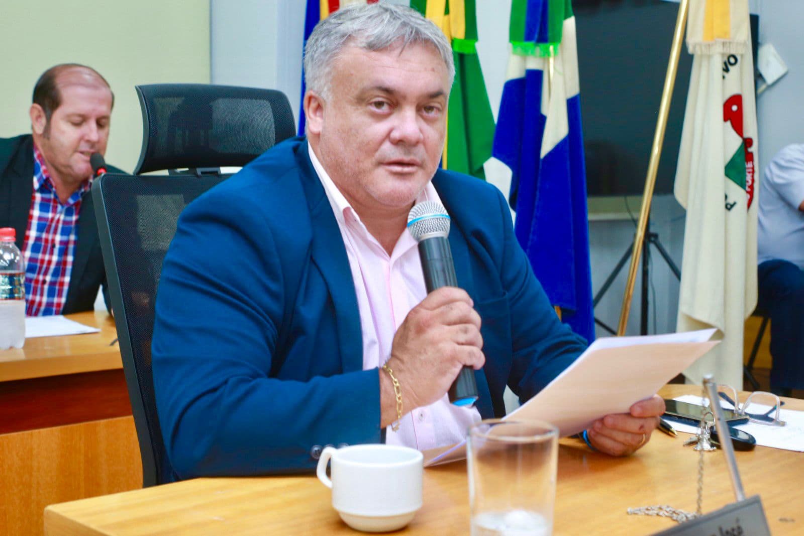Na Câmara, vereador pede recuperação do pavimento da Theodomiro Serra