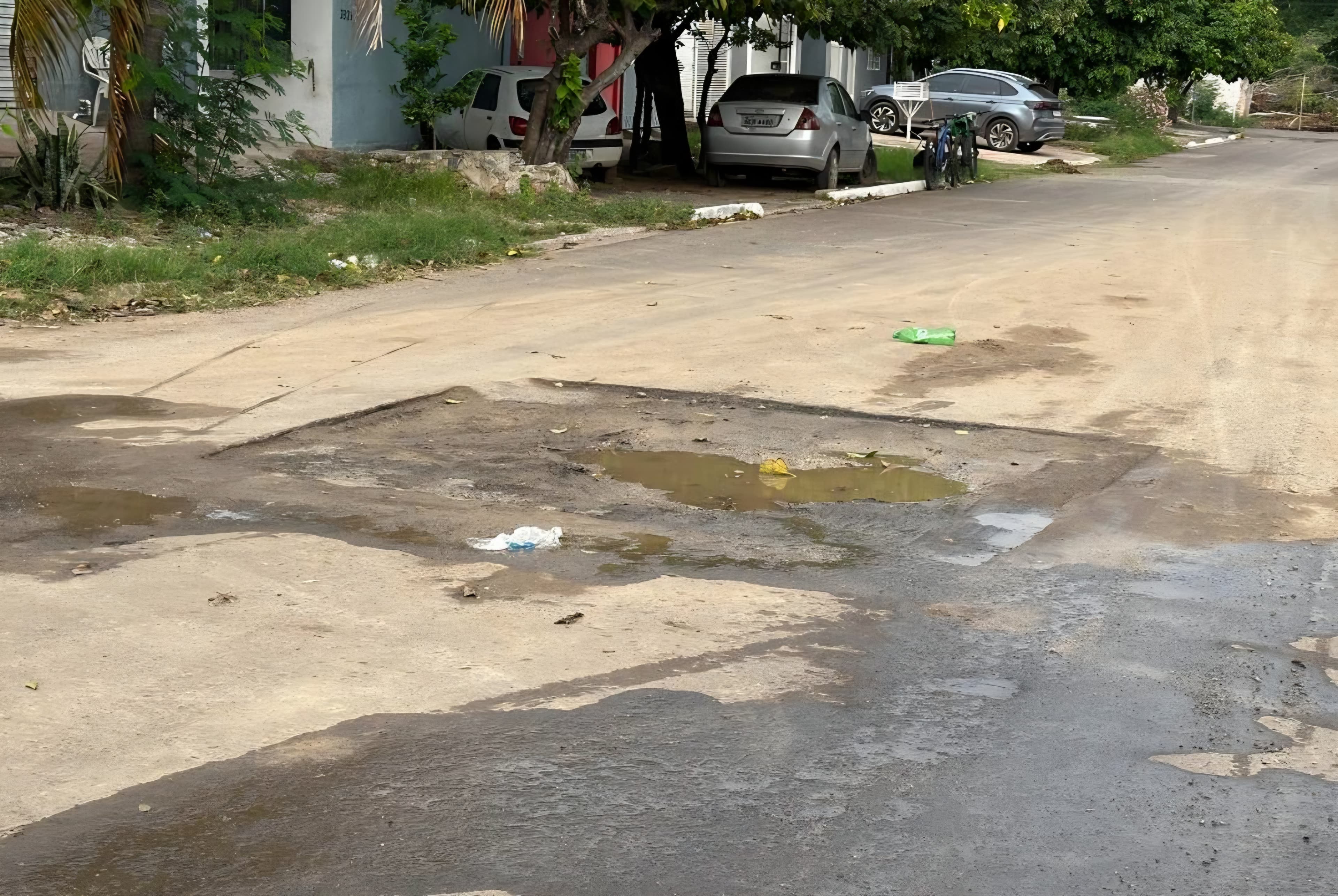 Recuperação do pavimento da Rua Cuiabá é reivindicado por Nanah