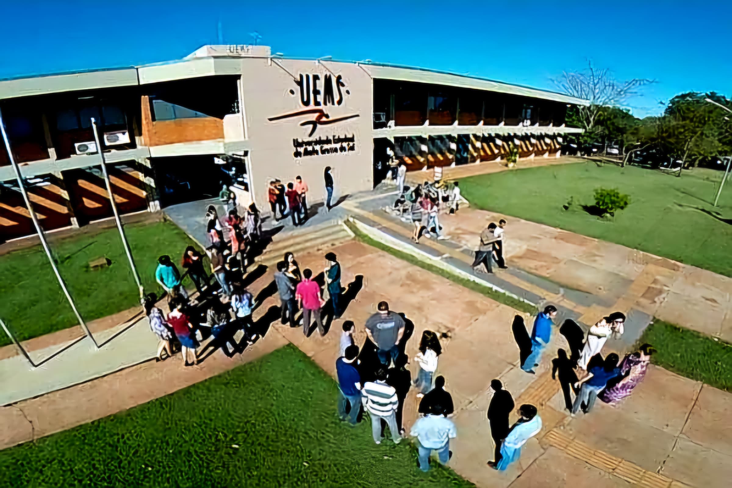 Alexandre reforça pedido ao Governo por polo da Universidade Estadual em Corumbá