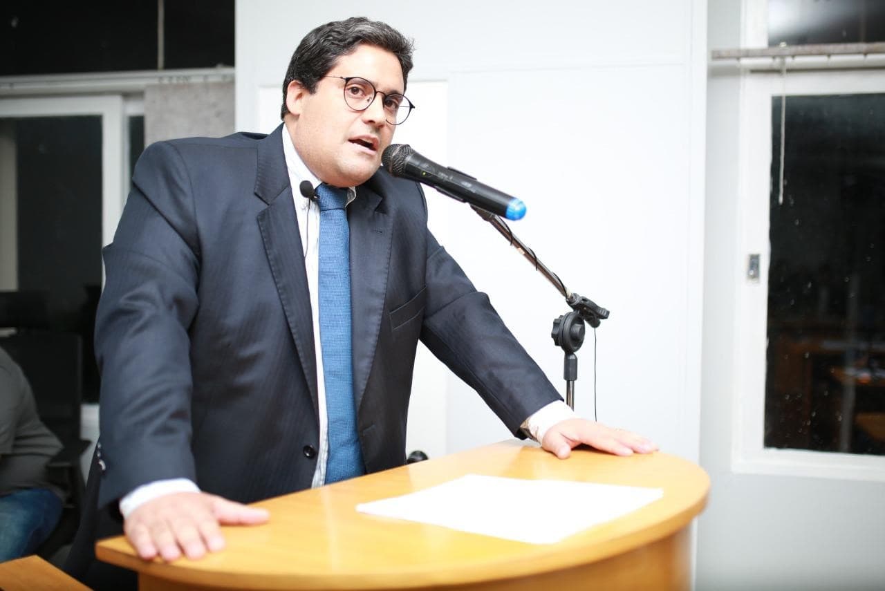 Na Câmara, vereador reivindica creche para o Distrito de Albuquerque