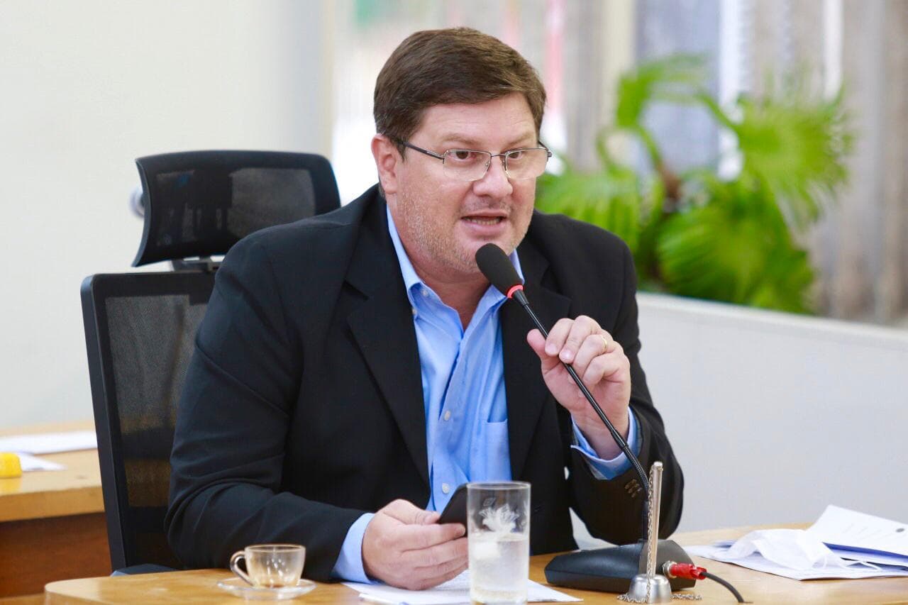 Pavimentação asfáltica de ruas na parte alta é solicitada na Câmara