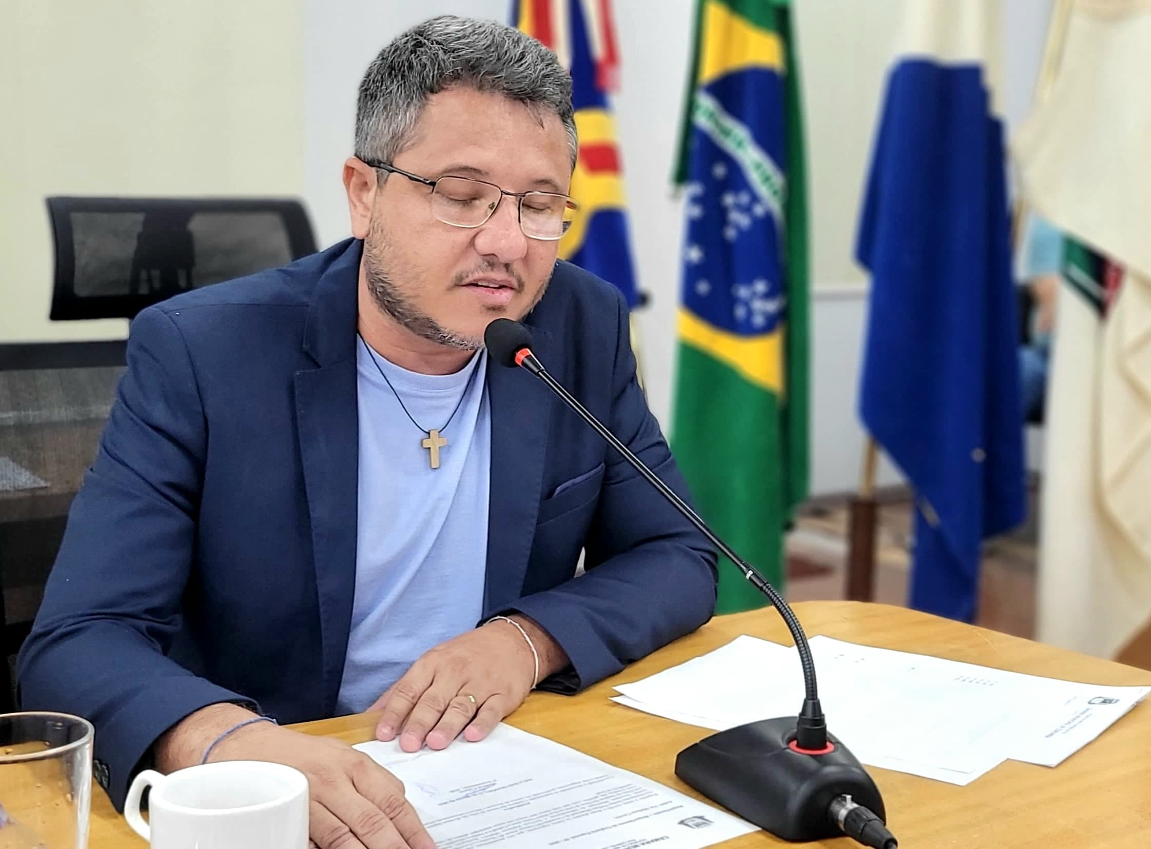 Cazarin busca informações detalhadas em relação aos imóveis alugados pelo Município