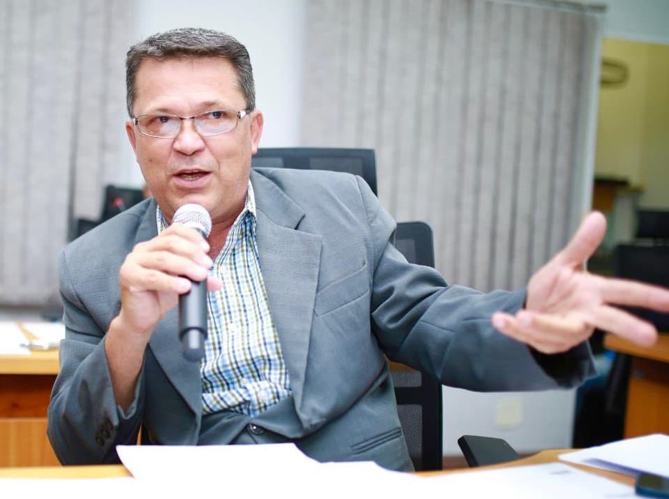 Vereador pede estudos para aplicação de Emenda Constitucional que beneficia agentes comunitários