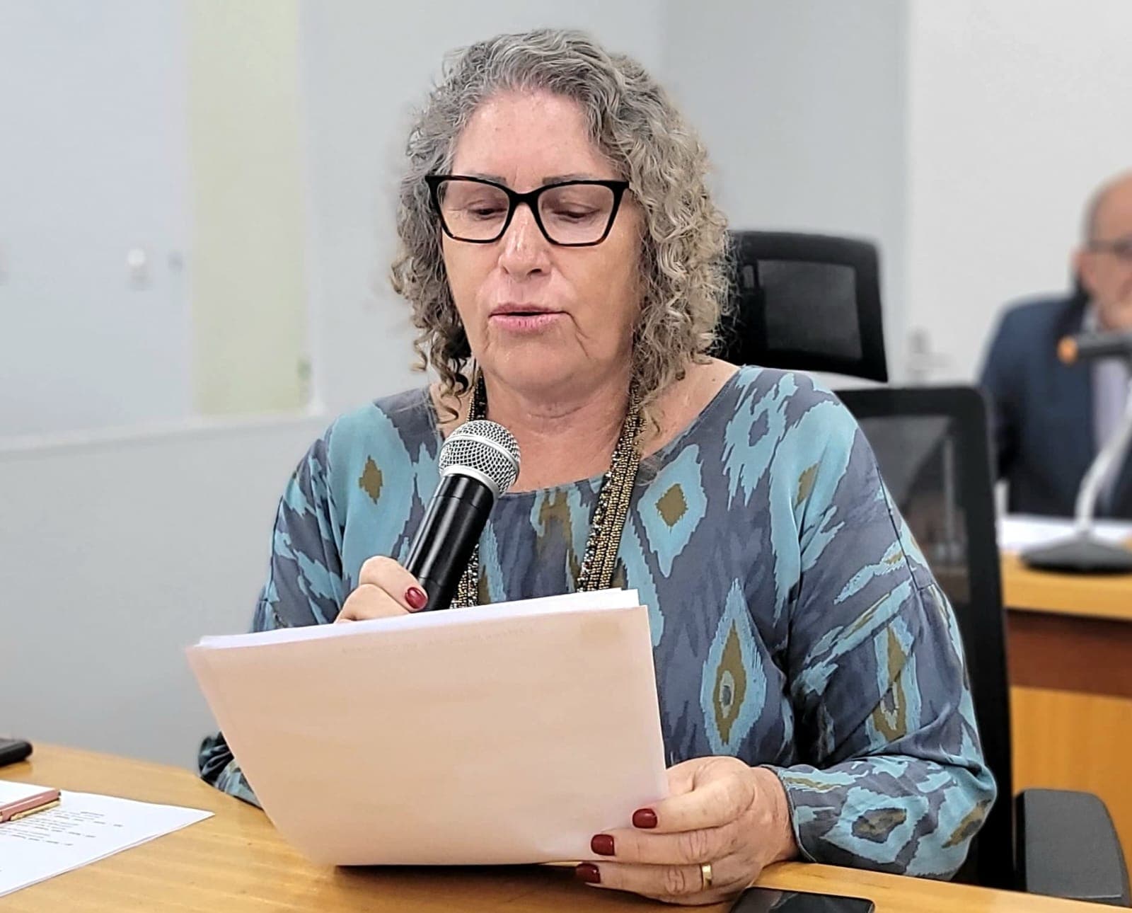 Nanah pede reativação da Sala Lilás e aumento do efetivo da DAM