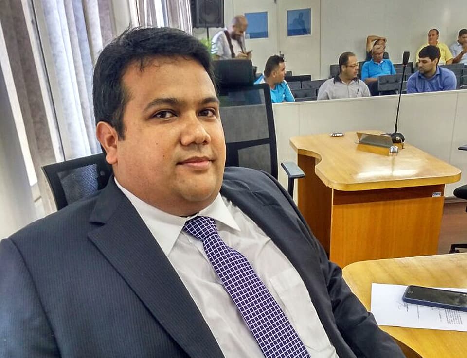 Melhoria em banheiros do Pronto Socorro é solicitada por vereador