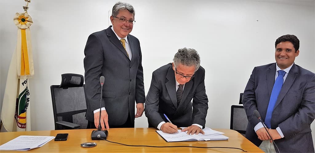 Sessão Solene marcou a posse de novo vereador na Câmara