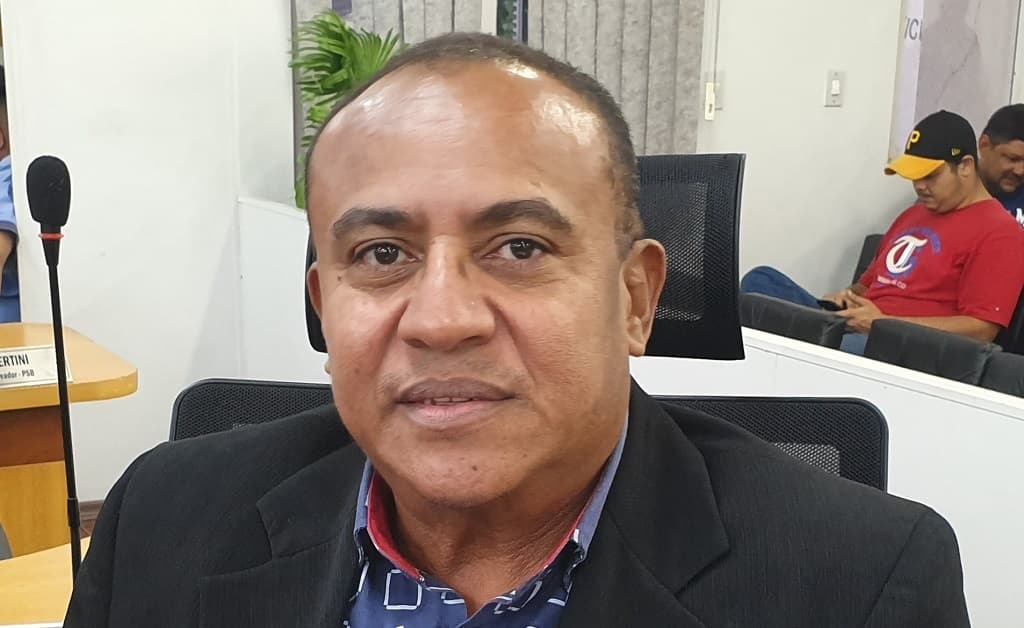 Vereador pede equipamentos de segurança e melhor iluminação pública