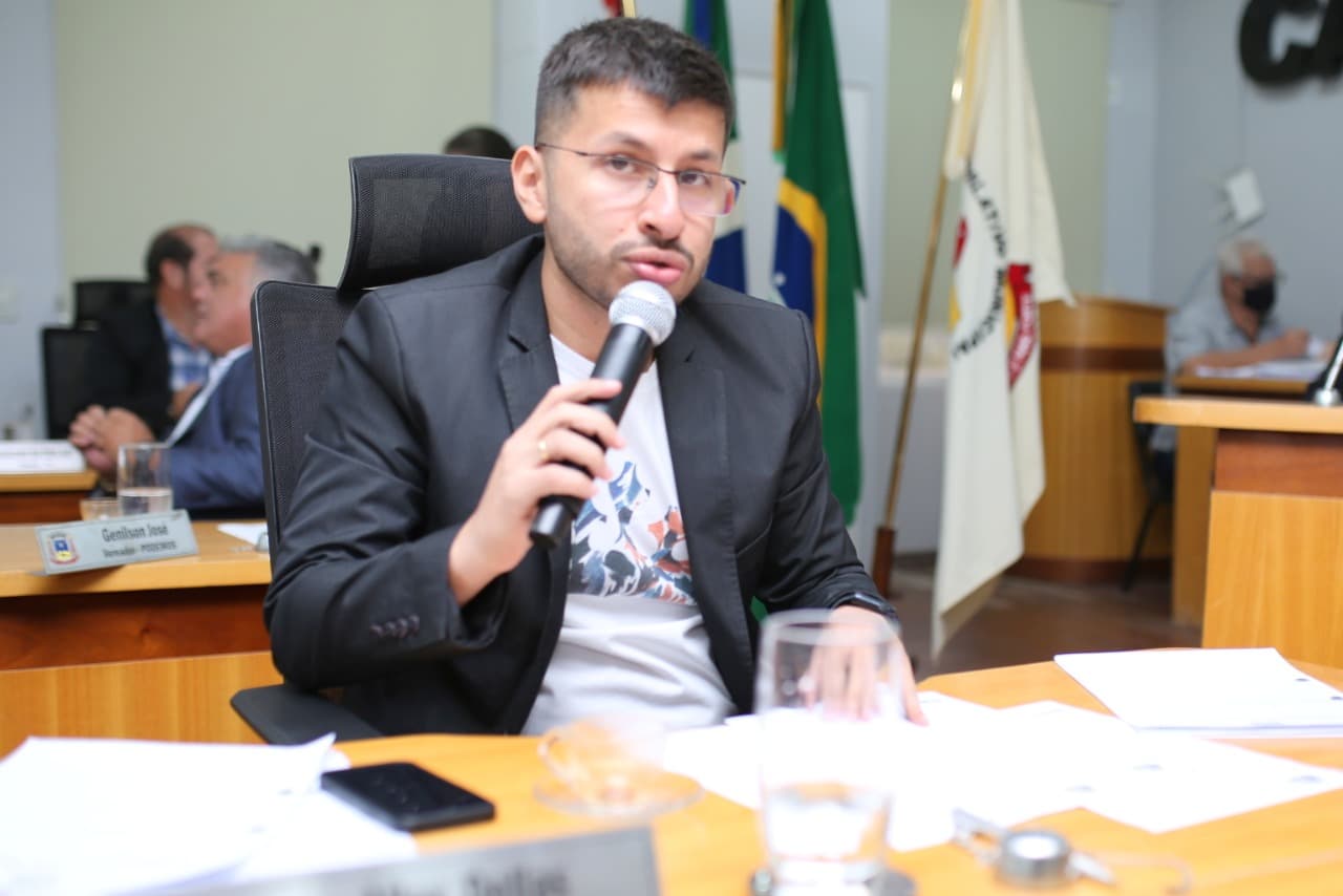 Vereador pede melhor sinalização em cruzamento no Bairro Nossa Senhora de Fátima