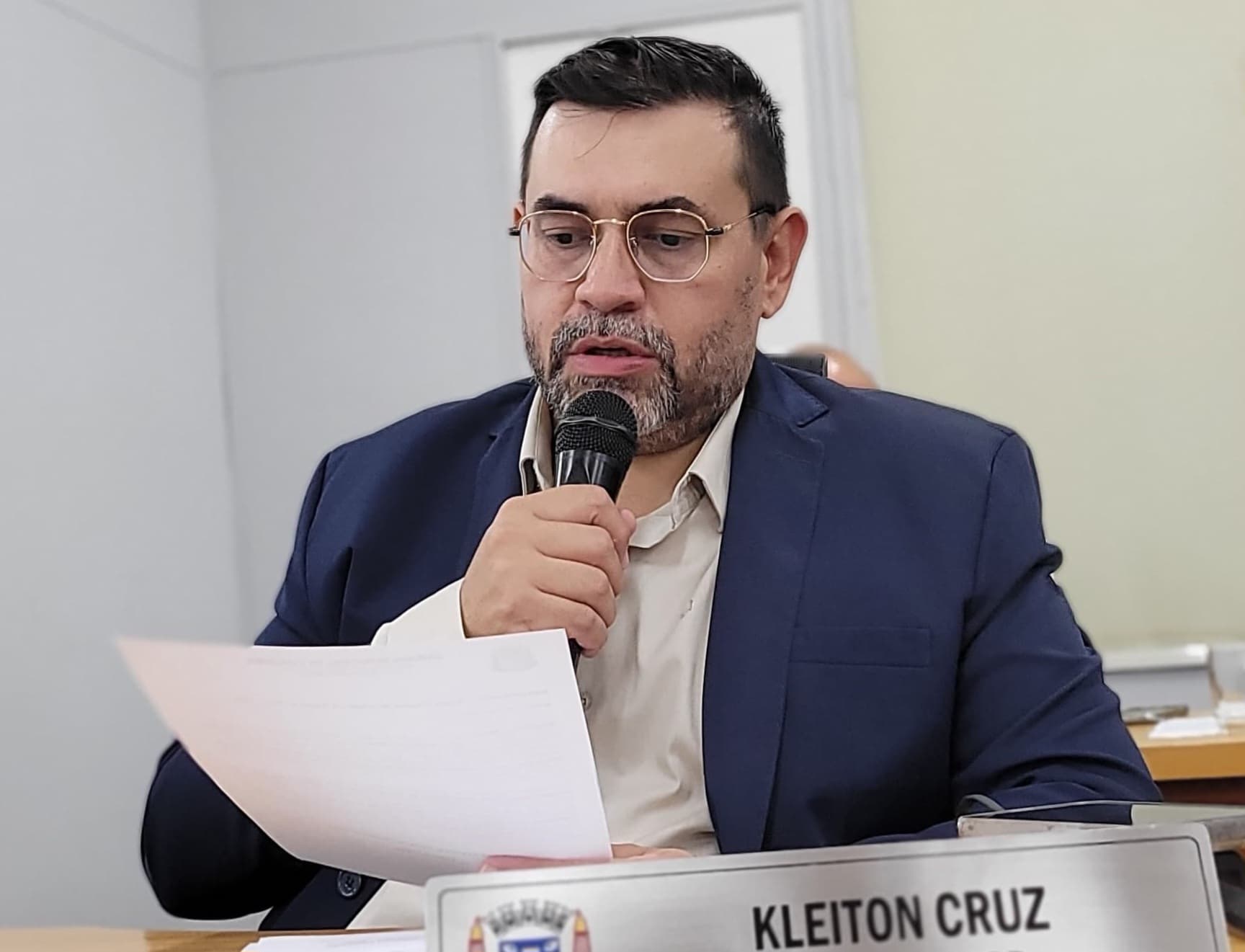 Kleyton prega ação conjunta para limpeza e eliminação de focos de doenças no Buriti