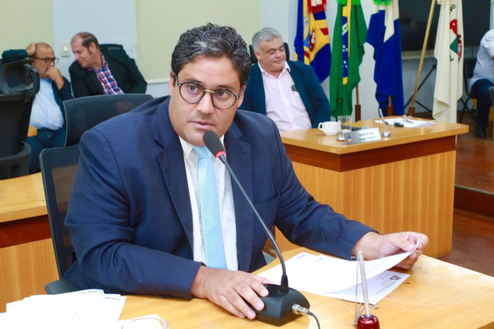 Vereador pede informações sobre confecção de próteses dentárias e demora no atendimento
