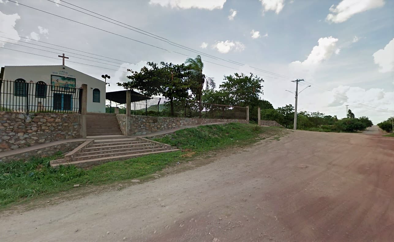 Vereador pede à Prefeitura, pavimentação de acesso à Nova Corumbá