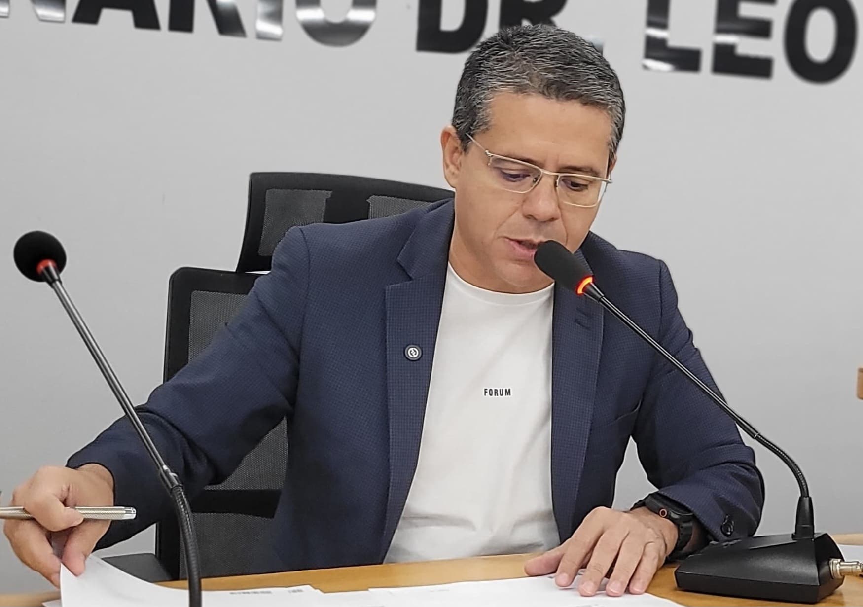 Alexandre pleiteia ampliação da frota de ônibus para atender estudantes corumbaenses