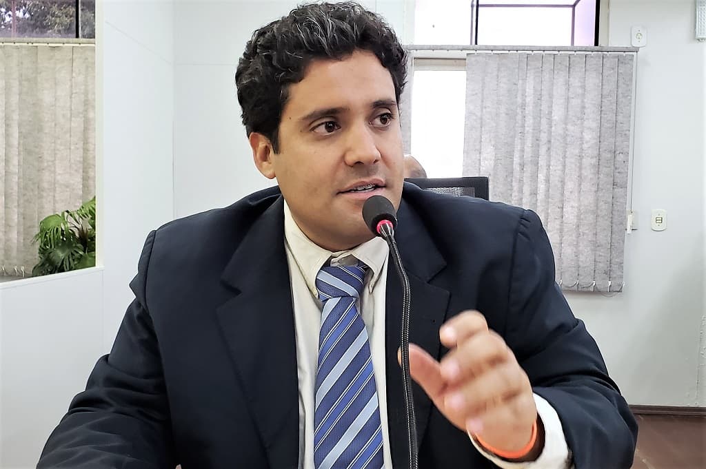 Melhoria de sistema de iluminação pública da 21 é solicitada na Câmara