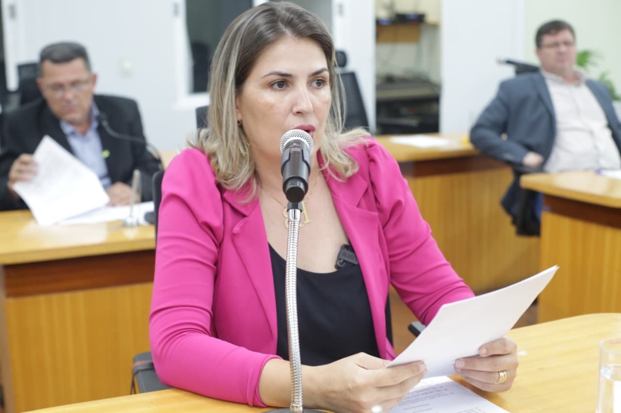 Vereadora pede informações sobre retorno do atendimento na ESF Pedro Paulo II