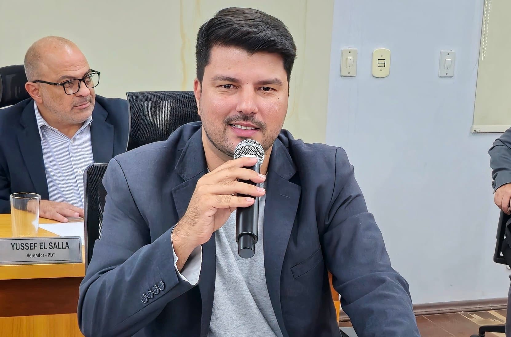 Manoel pede implantação de ciclovias nas ruas Rua Colombo e Pedro de Medeiros