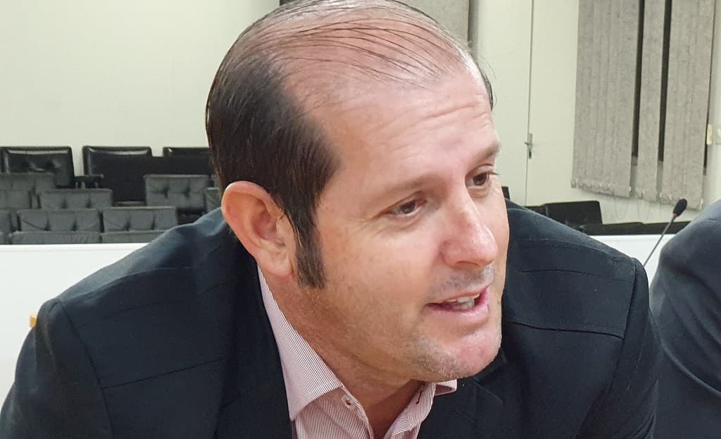 Vereador reivindica pavimentação da Rua José Fragelli, no Jardim dos Estados