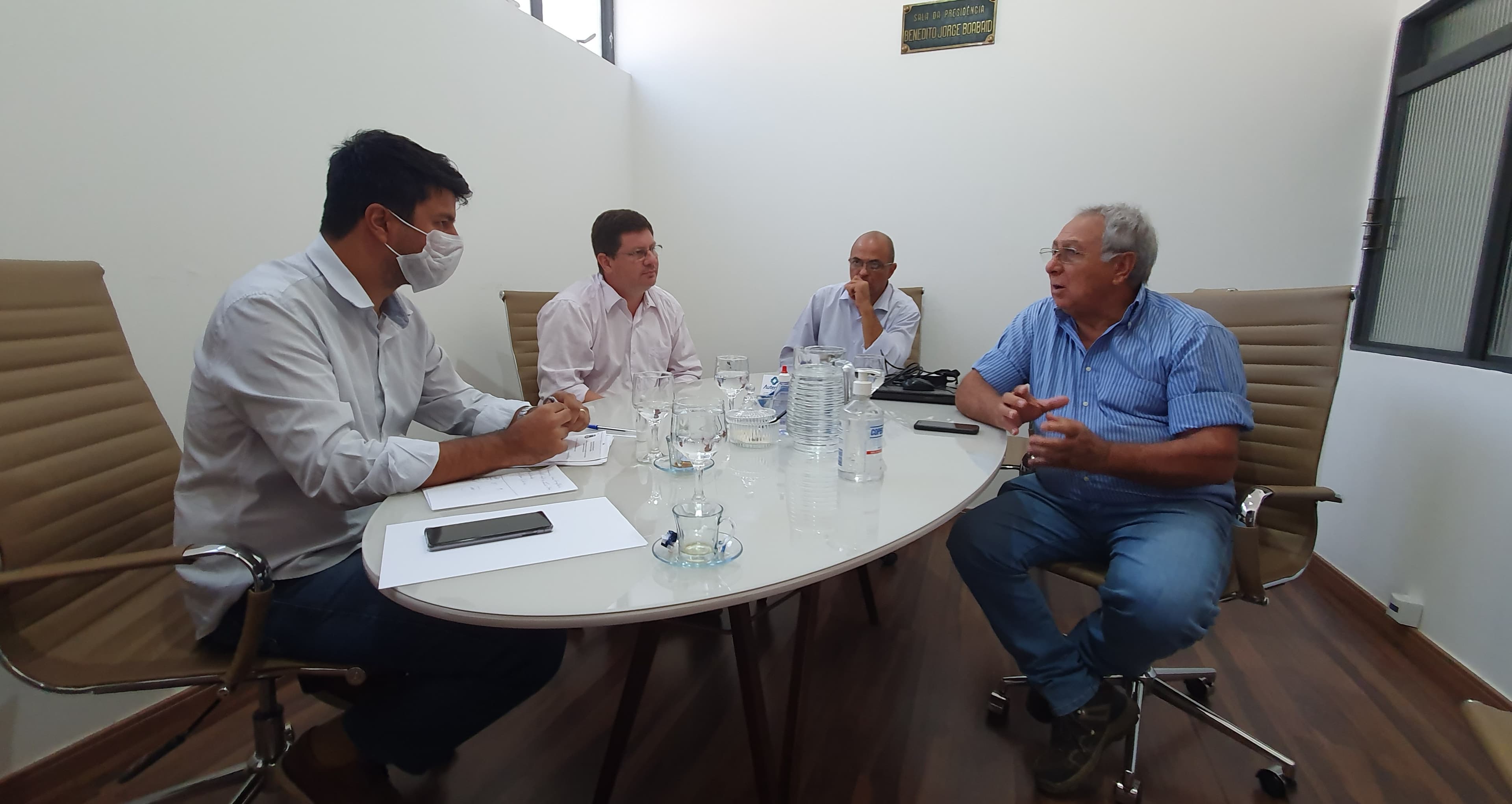 Câmara sugere campanha de orientação recomendando o uso da máscara