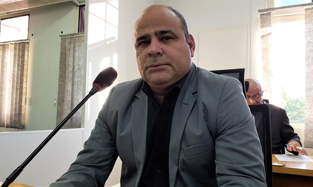 Vereador cobra agilidade na regularização fundiária em Corumbá