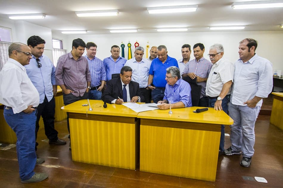 Na Câmara, vereadores lamentam falecimento do prefeito Ruiter Cunha