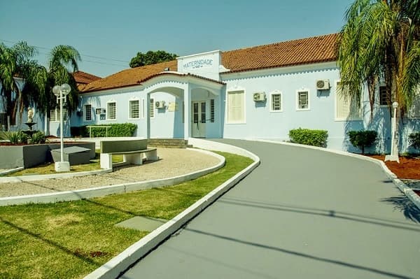 Vereadores pedem informações sobre internações e procedimentos na maternidade