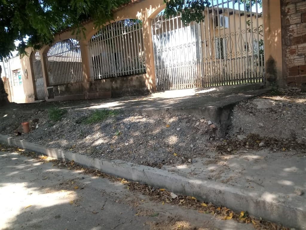 Vereador pede melhorias para atender comunidade de alameda no Aeroporto