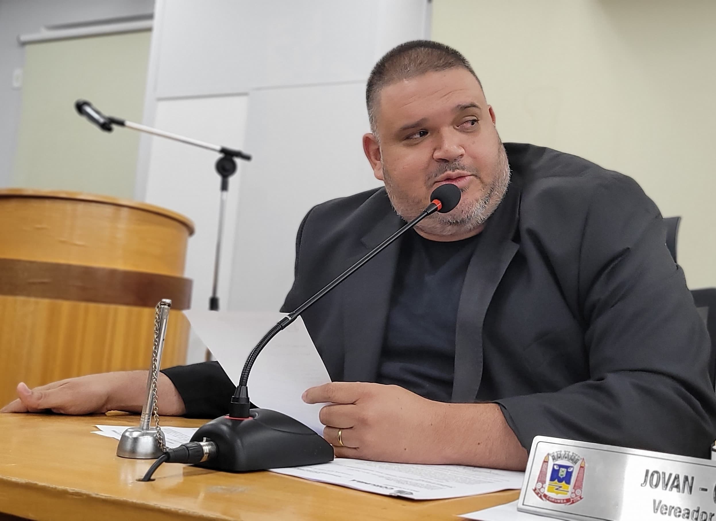 Recapeamento da Rua Minas Gerais, no Cristo, é solicitada por Jovan, na Câmara