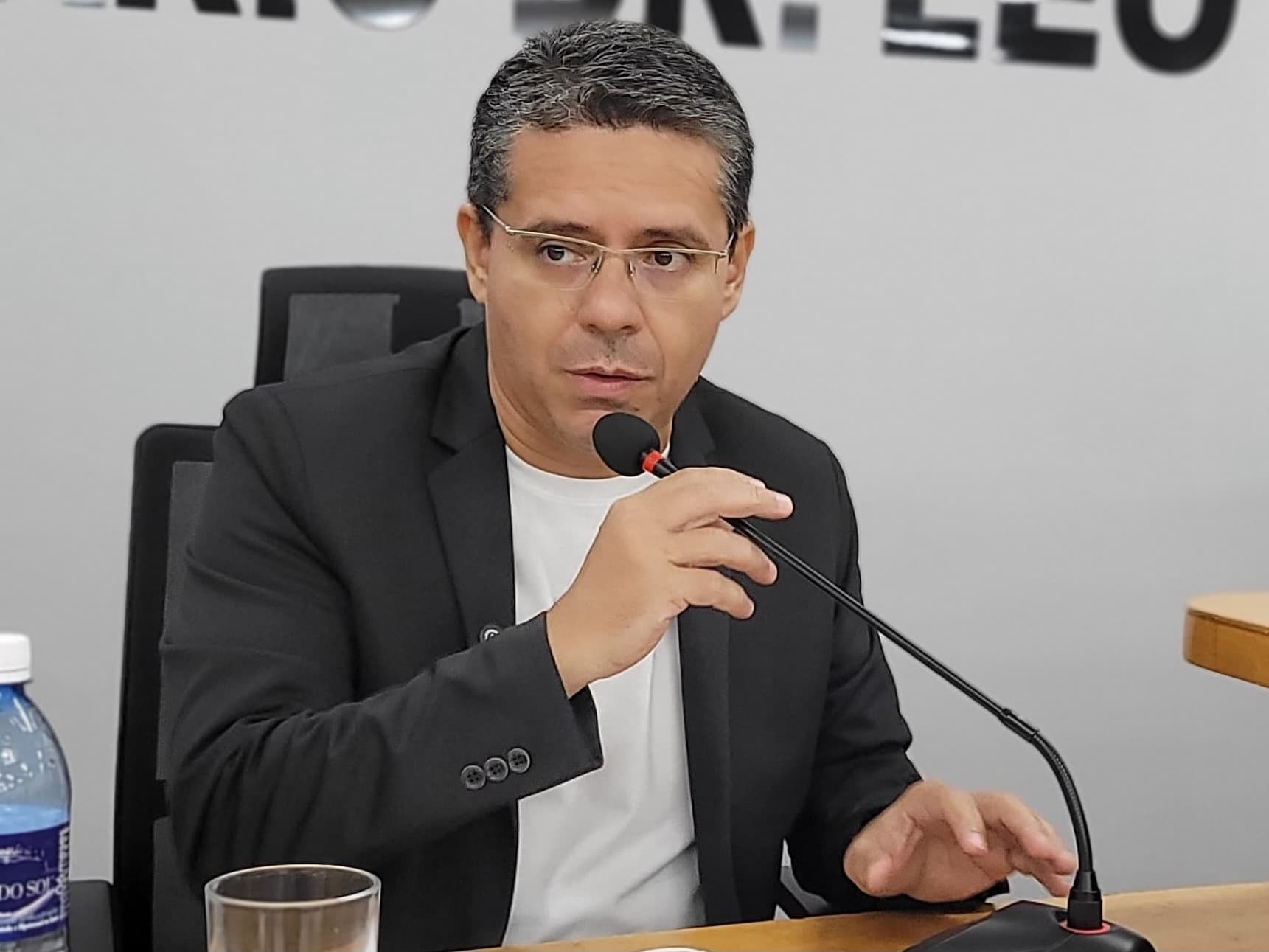 Alexandre reforça a importância da implantação de um polo da UEMS em Corumbá