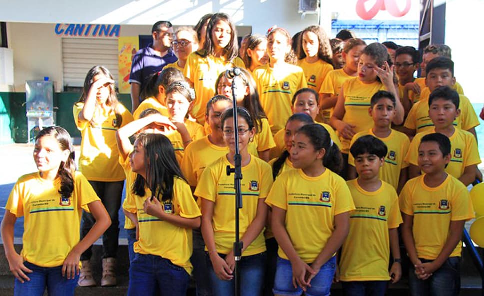 Câmara aprova Projeto de Lei que prevê doação de uniforme escolar