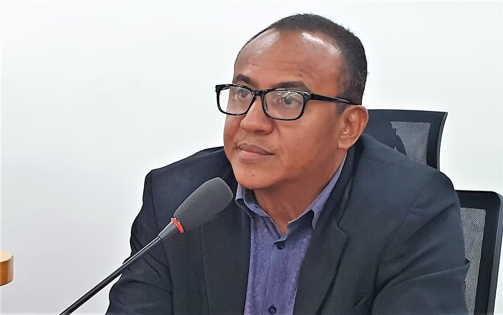 Vereador solicita limpeza de áreas e vias públicas na parte alta da cidade