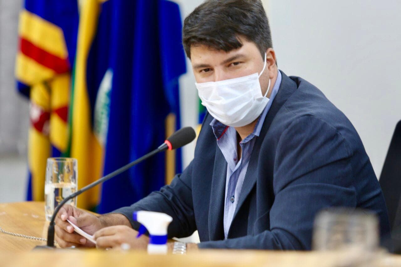 Vereador trabalha para atender assentamentos com energia solar