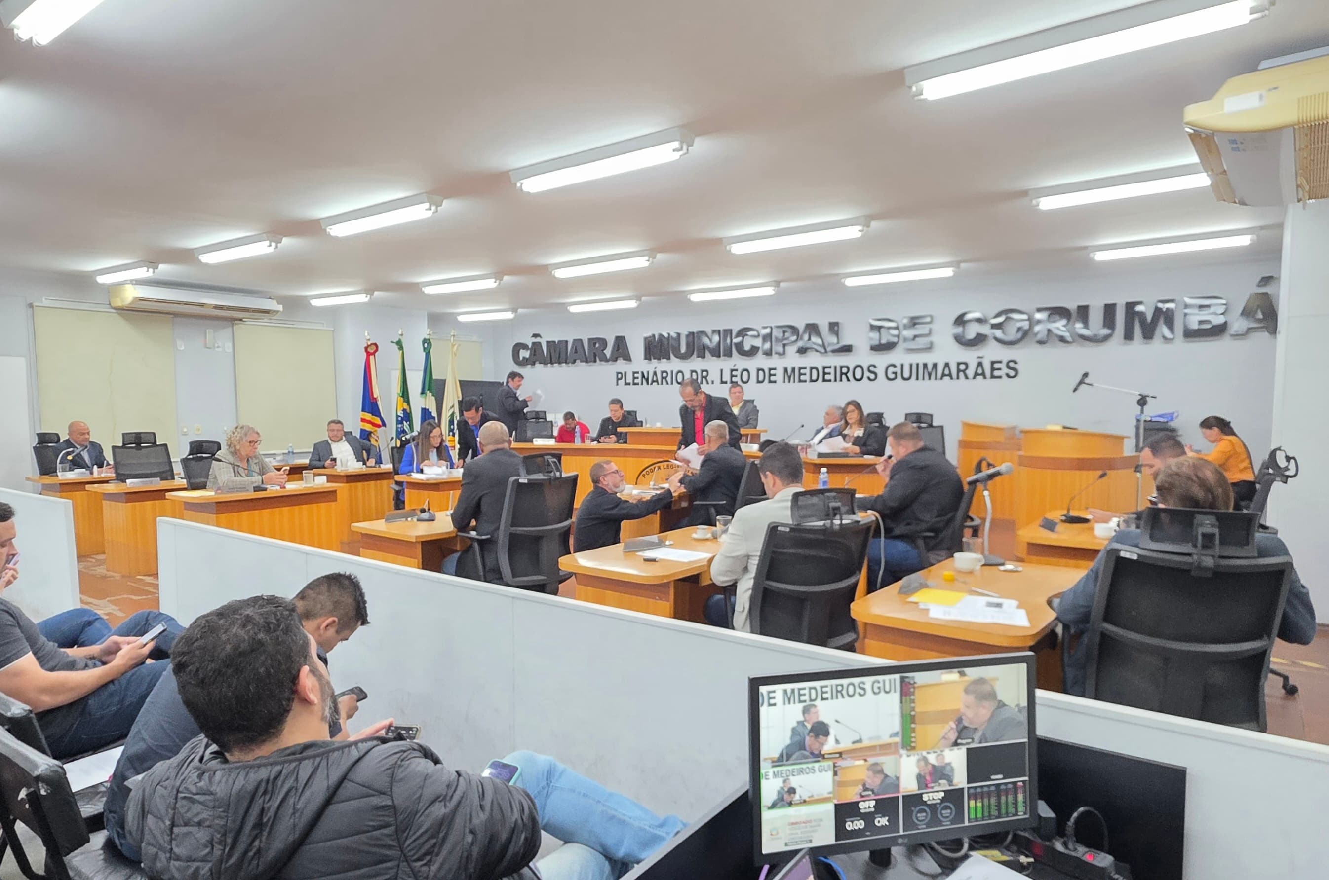 Vereadores solicitam ao Executivo, alteração da data da prova de processo seletivo
