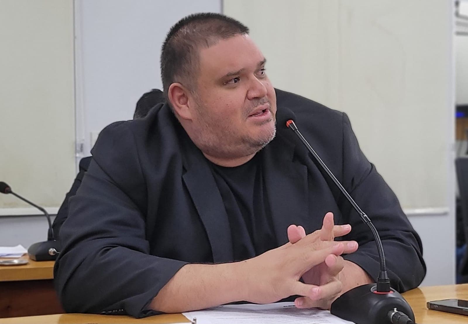 Jovan propõe campanha permanente de valorização e respeito ao trabalho do professor