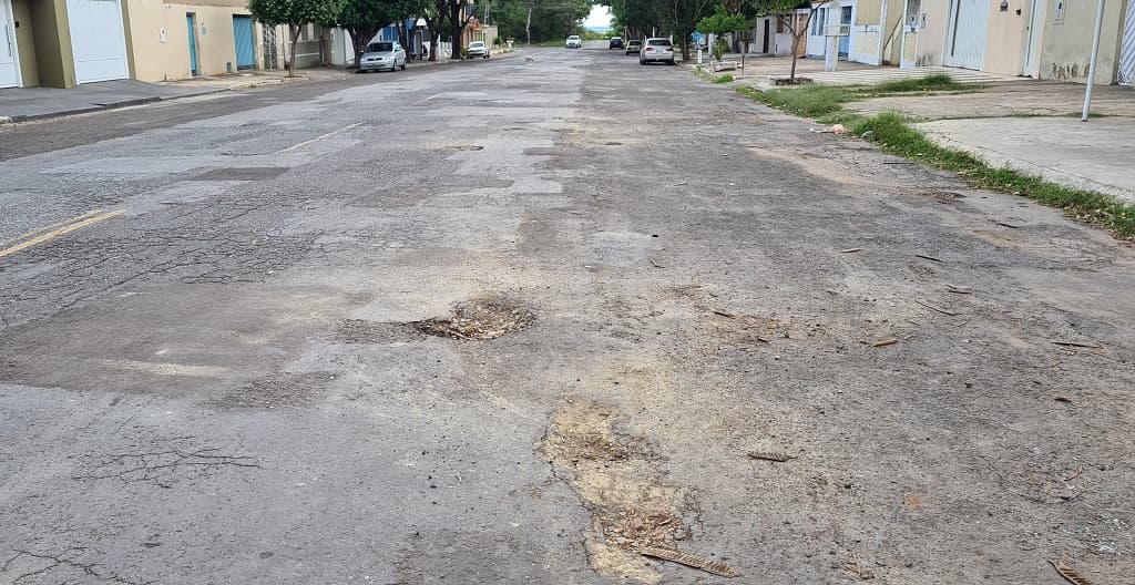 Vereador pede recuperação de vias públicas na região do Bairro Universitário