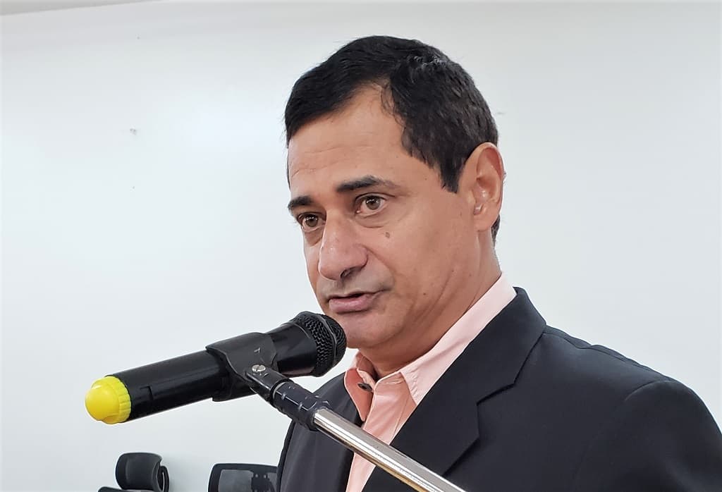 Moradores pedem solução para problemas da rede de energia no anel