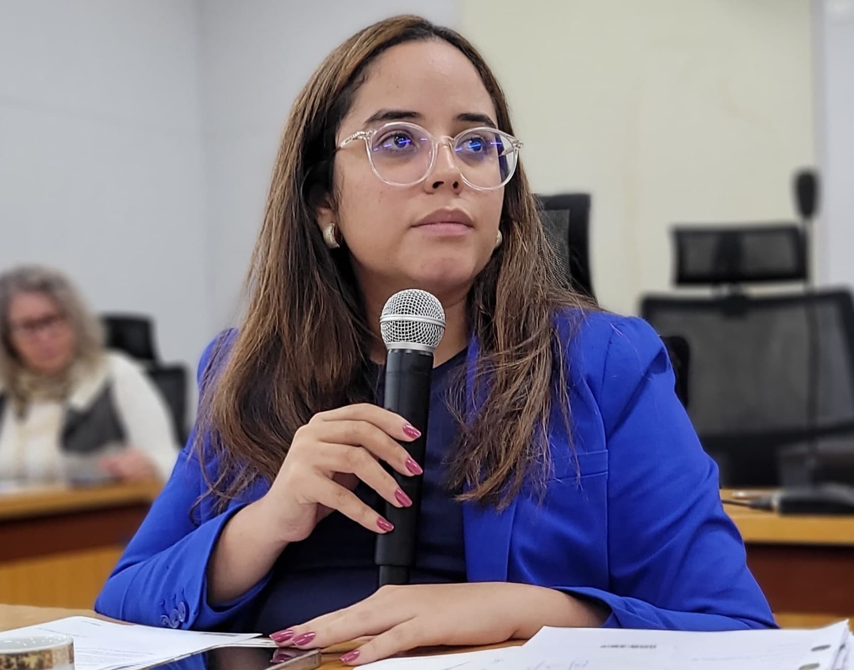 Hanna solicita construção de uma nova quadra de esportes no Bairro Guarani