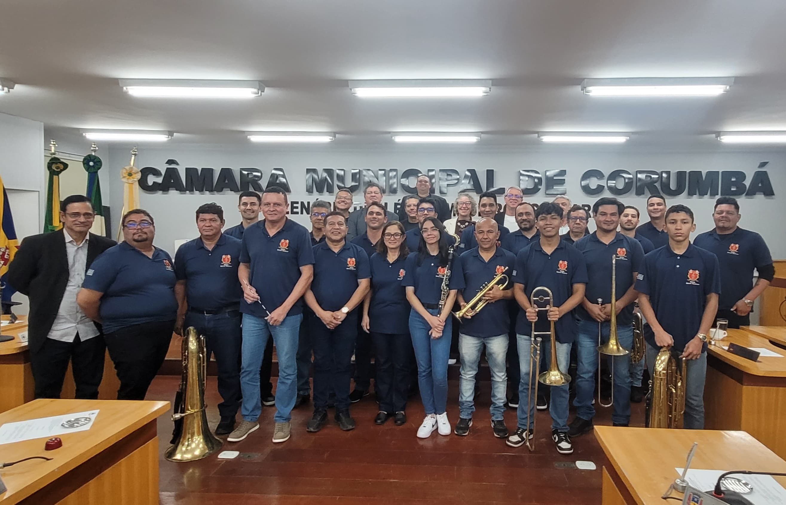 Ato na Câmara destaca contribuição da Banda Manoel Florêncio à cultura corumbaense