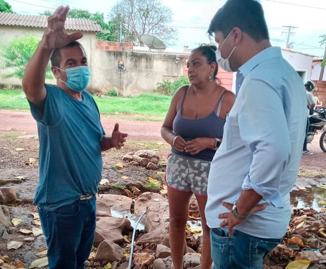 Chuvas causam prejuízos e vereador pede obras de drenagem na cidade