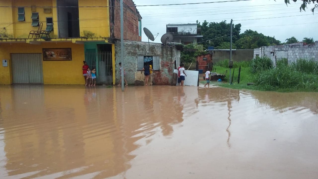 Vereador sugere uma grande força tarefa para limpeza das bocas de lobo