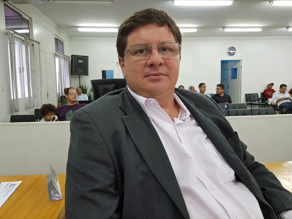 Vereador solicita recuperação de sistema de iluminação pública na Rio Branco