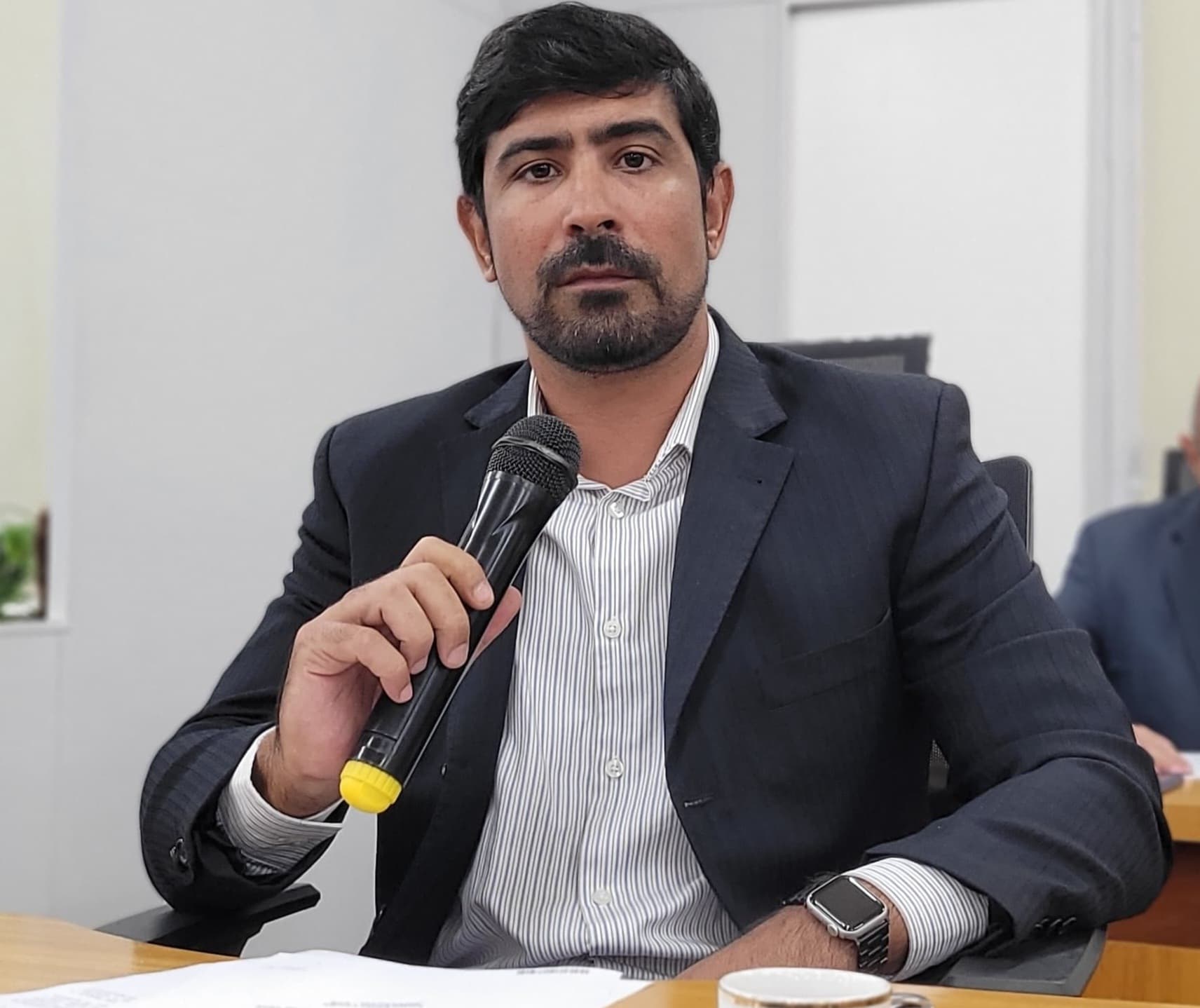 Pietro solicita recuperação urgente de via em estado crítico, no Cristo Redentor