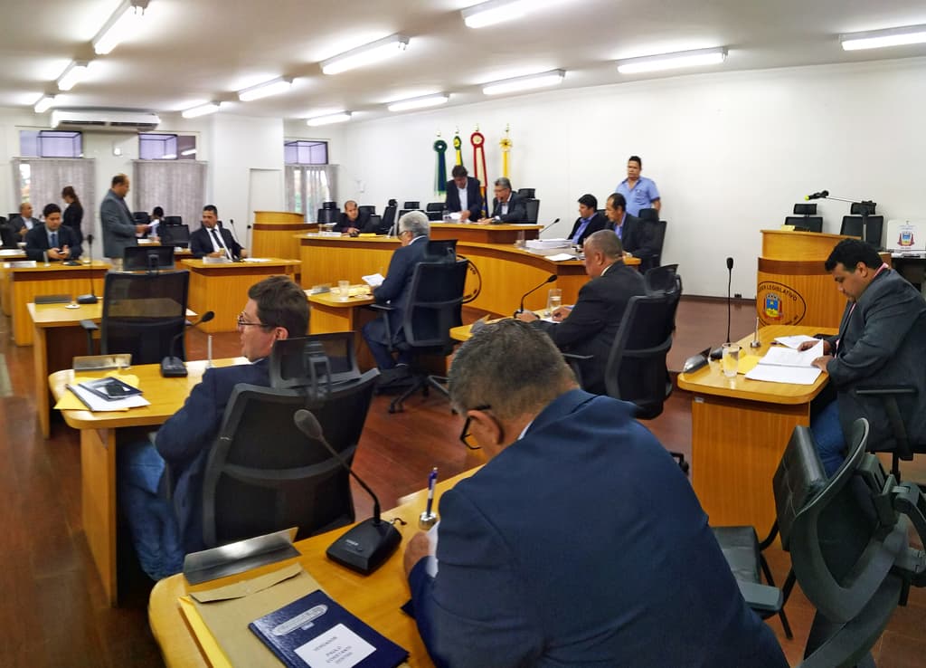 Sessão Solene marca entrega de título de Cidadão Corumbaense na sexta