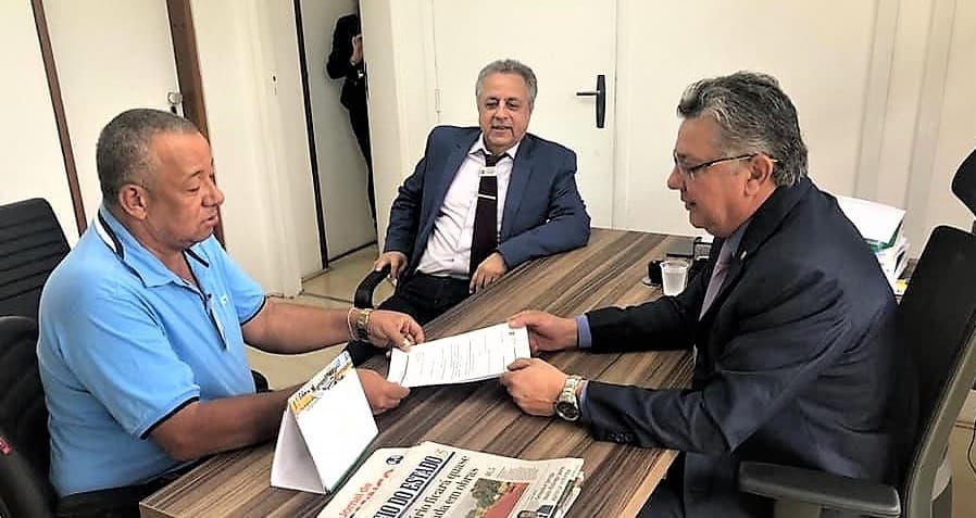 Deputado atende pedidos de vereadores em busca de melhorias para Corumbá